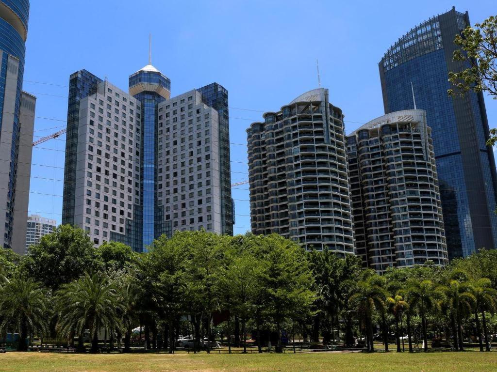 Baohua Harbour View Hotel Haikou  Exteriör bild