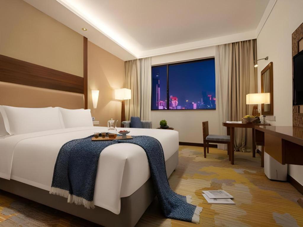 Baohua Harbour View Hotel Haikou  Exteriör bild
