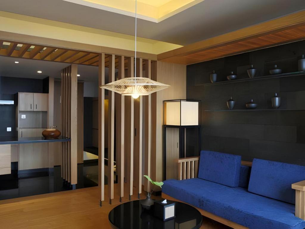 Baohua Harbour View Hotel Haikou  Exteriör bild