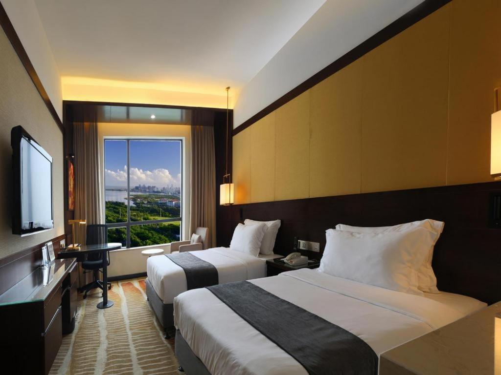 Baohua Harbour View Hotel Haikou  Exteriör bild