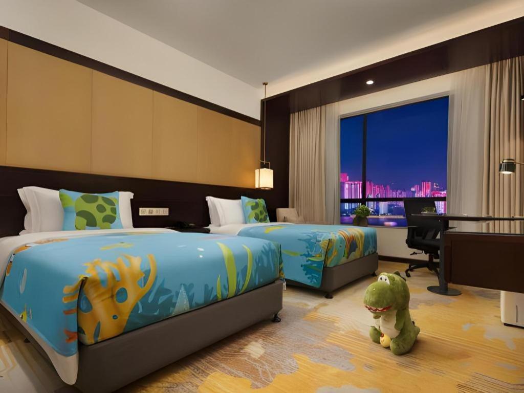 Baohua Harbour View Hotel Haikou  Exteriör bild