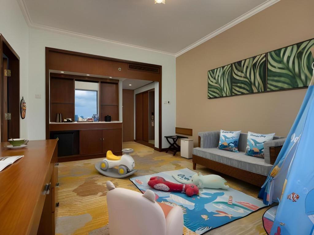 Baohua Harbour View Hotel Haikou  Exteriör bild